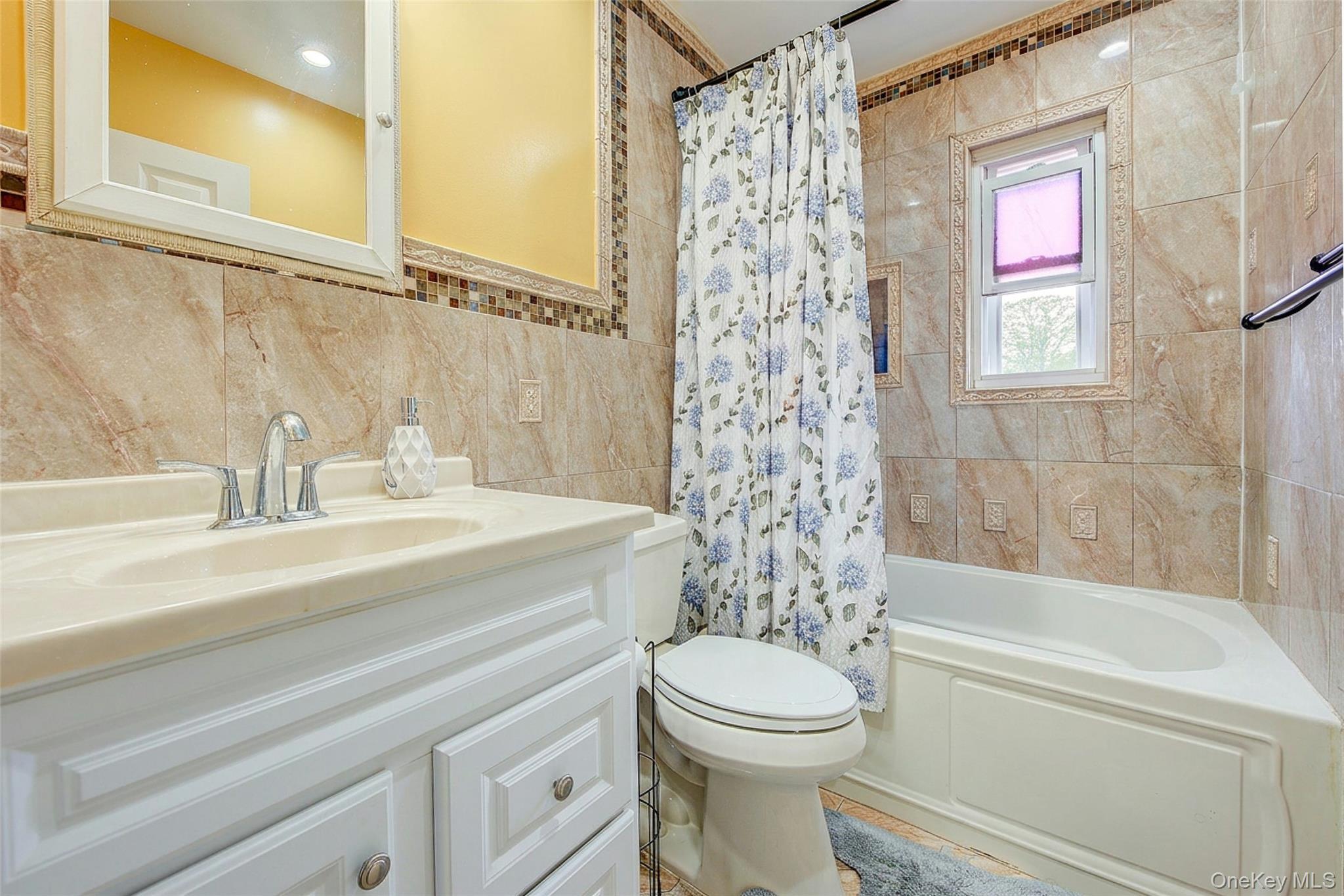 Single Family 177th Queens, NY 11433, MLS-994856-22