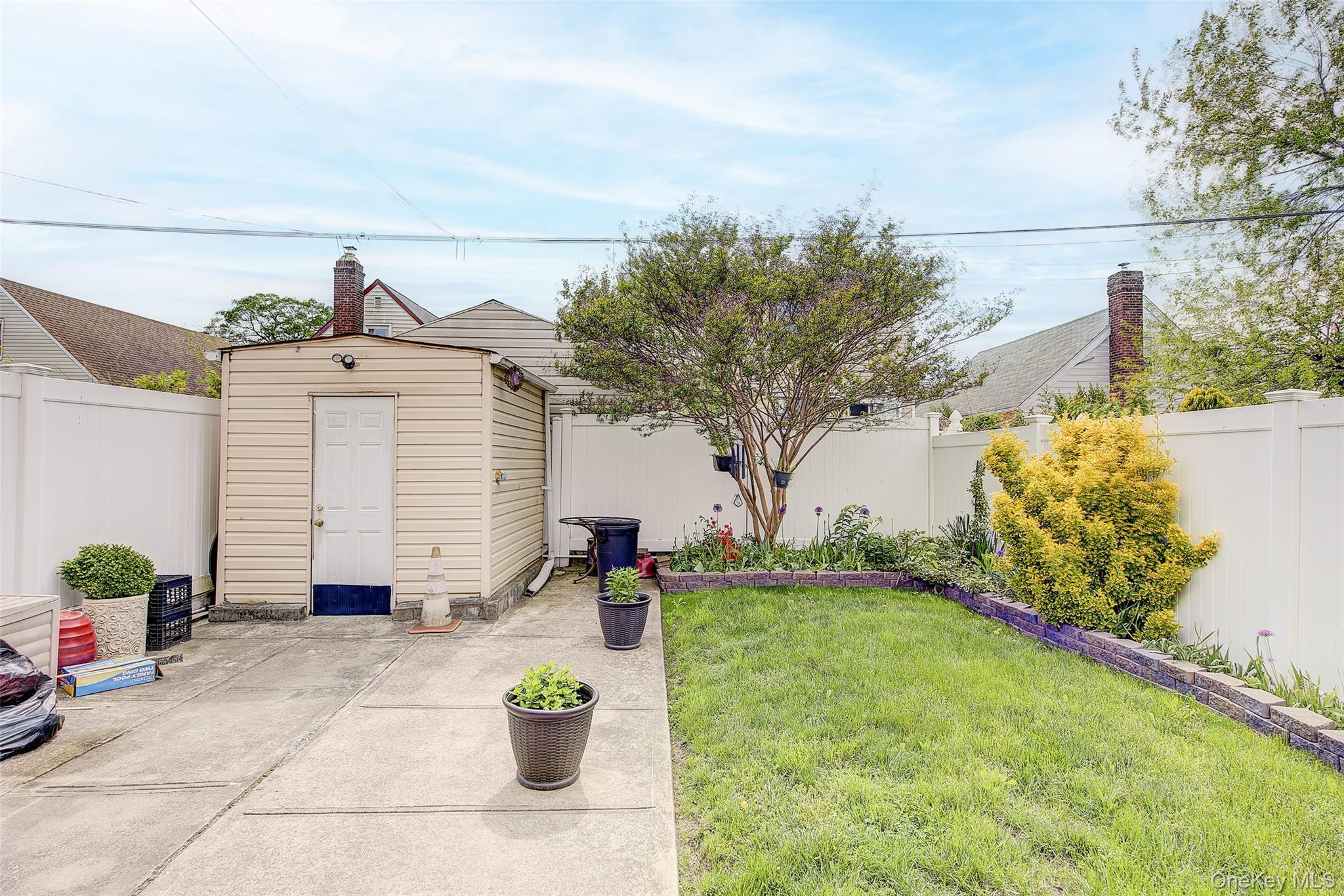 Single Family 177th Queens, NY 11433, MLS-994856-32