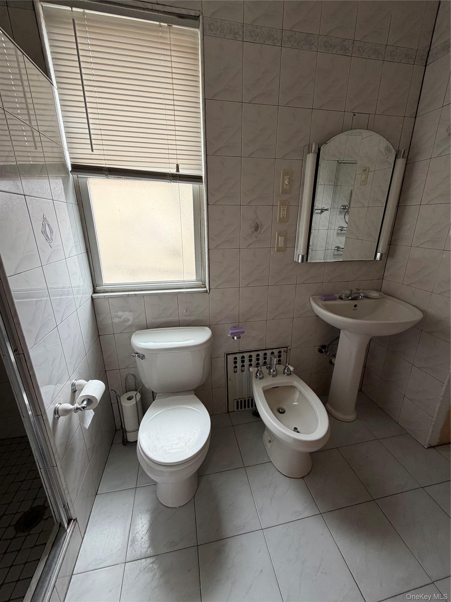 Single Family Matthews  Bronx, NY 10462, MLS-994900-12