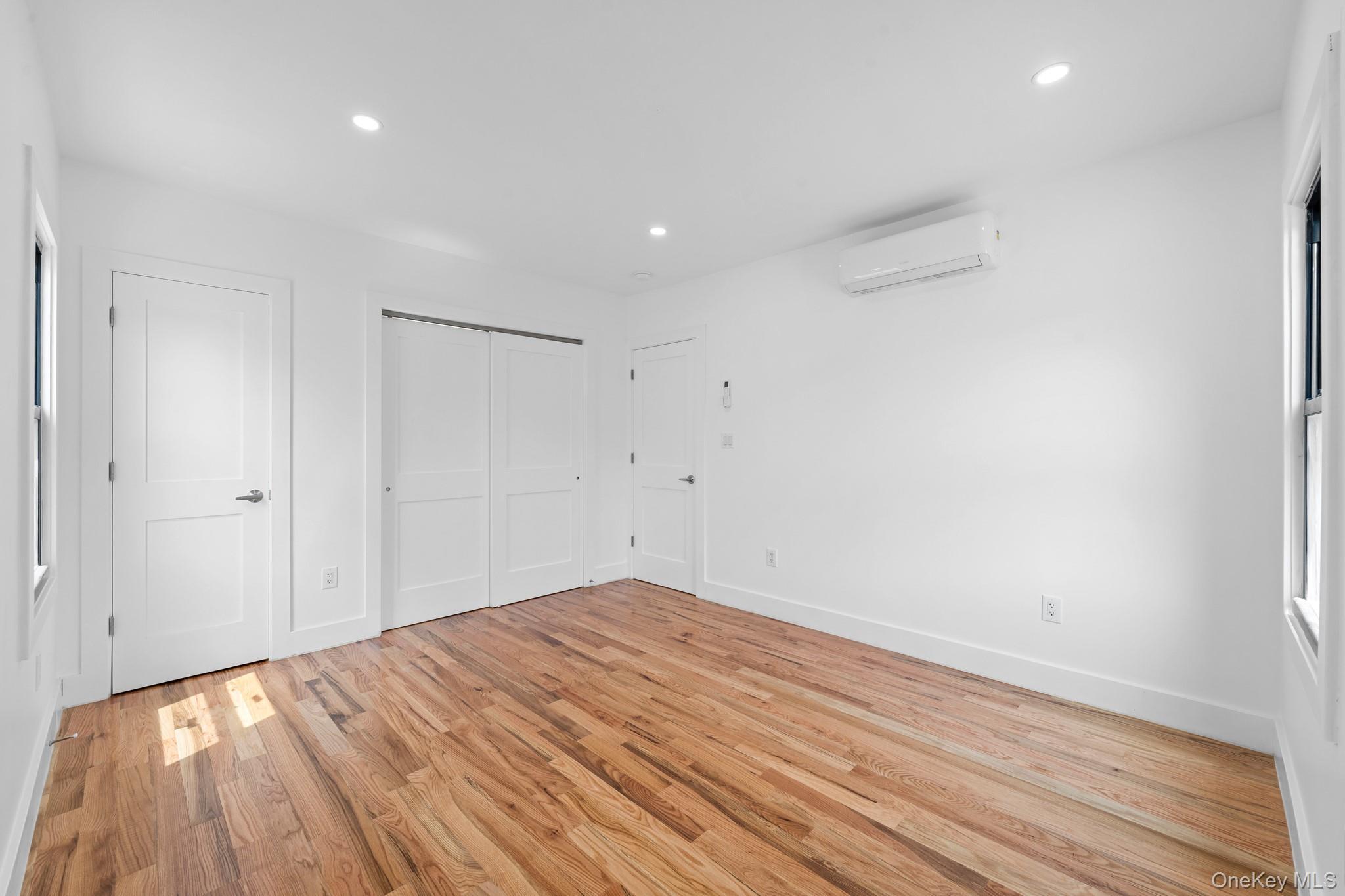 Single Family 234th Queens, NY 11411, MLS-994914-9