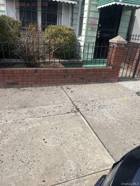 Single Family Hone  Bronx, NY 10469, MLS-994933-6