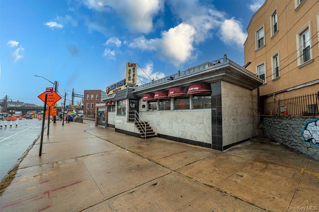 Commercial Sale Bronxdale  Bronx, NY 10462, MLS-994940-2