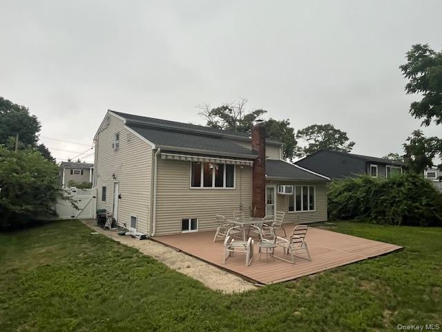 Single Family Garden Street  Suffolk County, NY 11795, MLS-994942-18