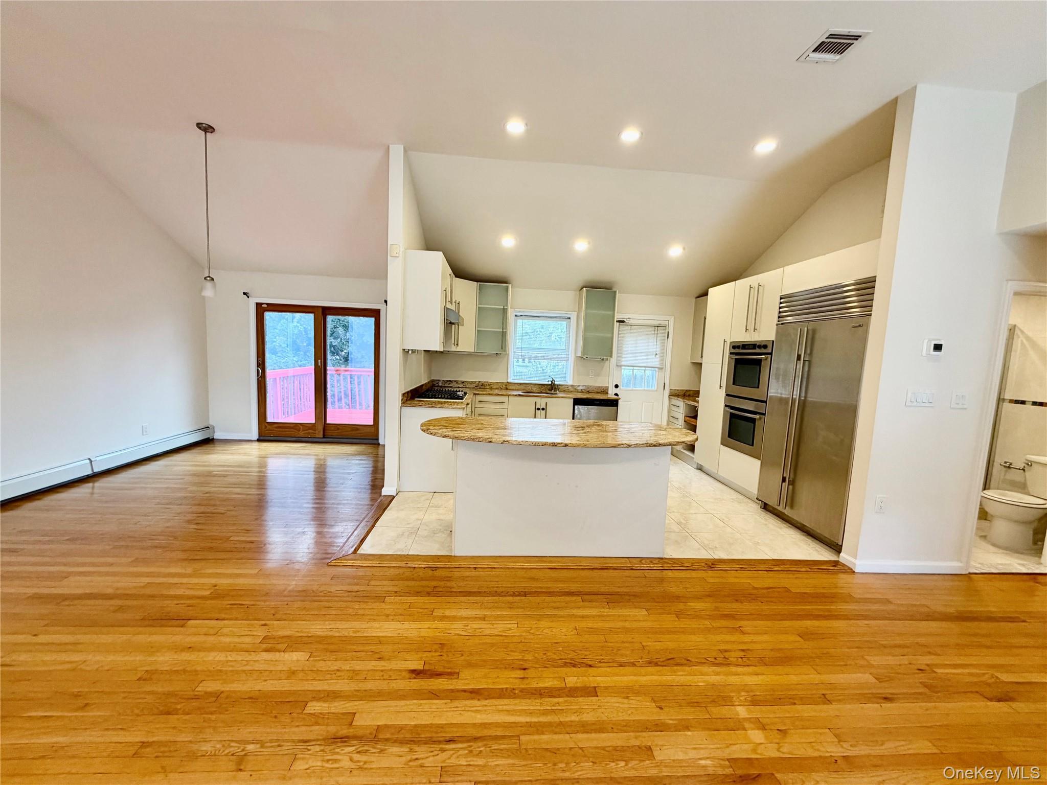 Single Family Elm Street  Nassau County, NY 11021, MLS-994967-4
