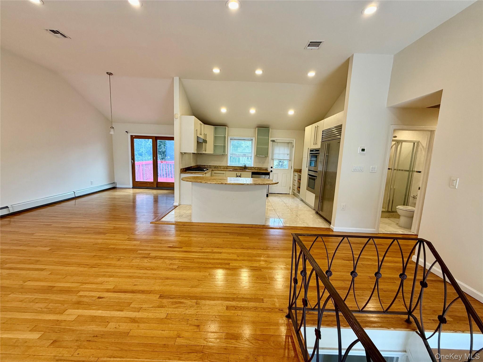 Single Family Elm Street  Nassau County, NY 11021, MLS-994967-5