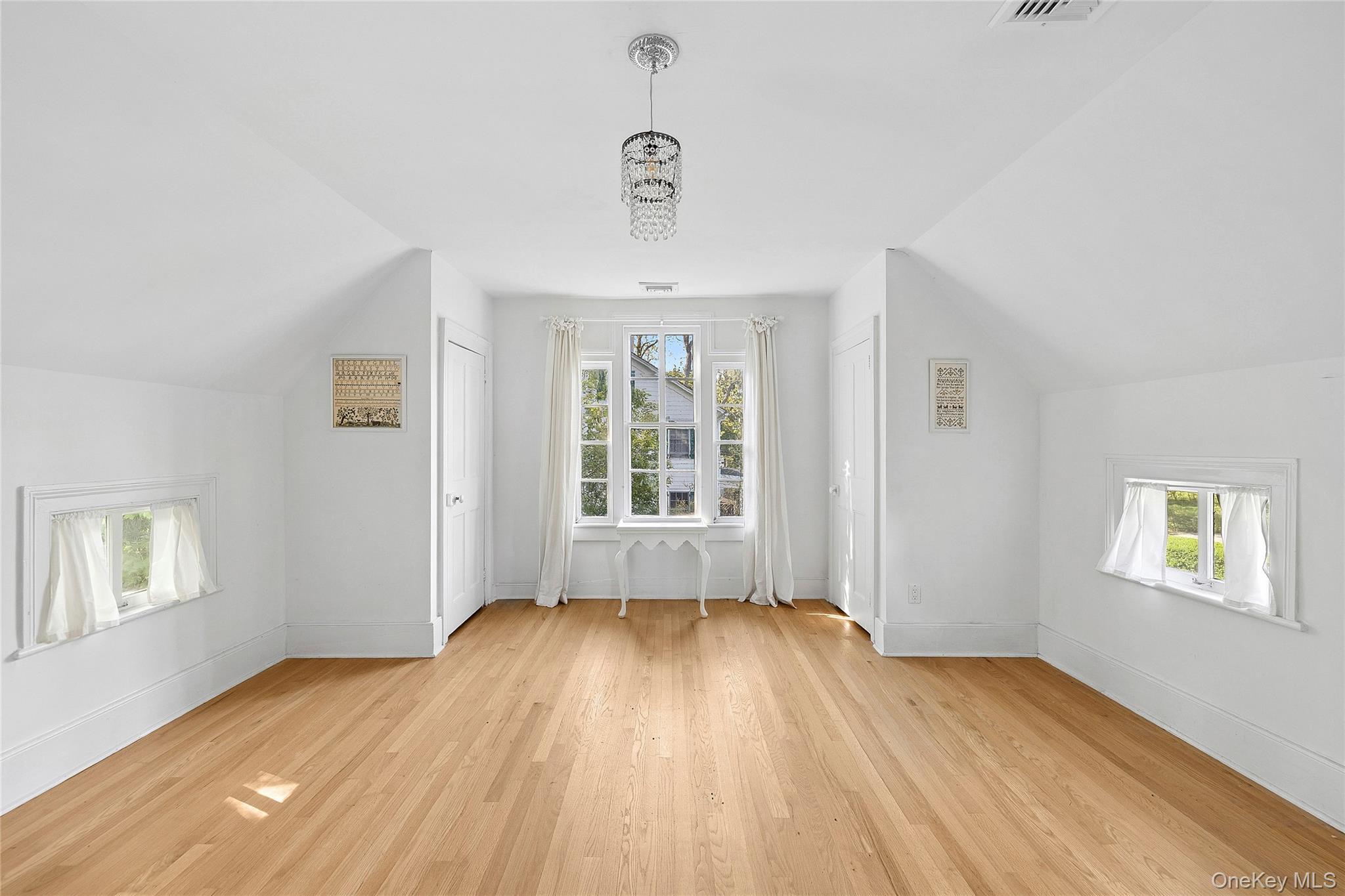 Single Family Shore Road  Suffolk County, NY 11733, MLS-994993-25