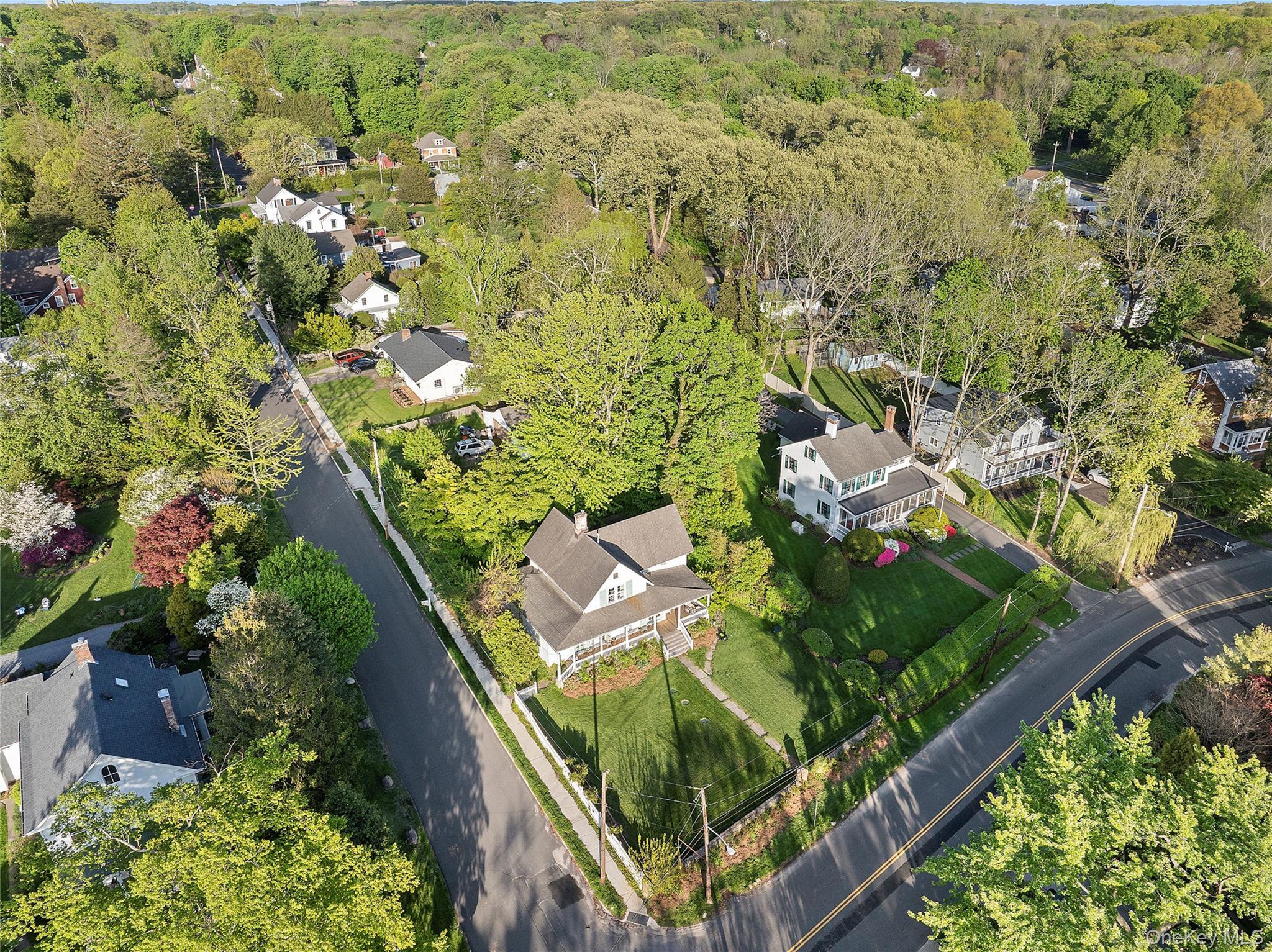 Single Family Shore Road  Suffolk County, NY 11733, MLS-994993-35