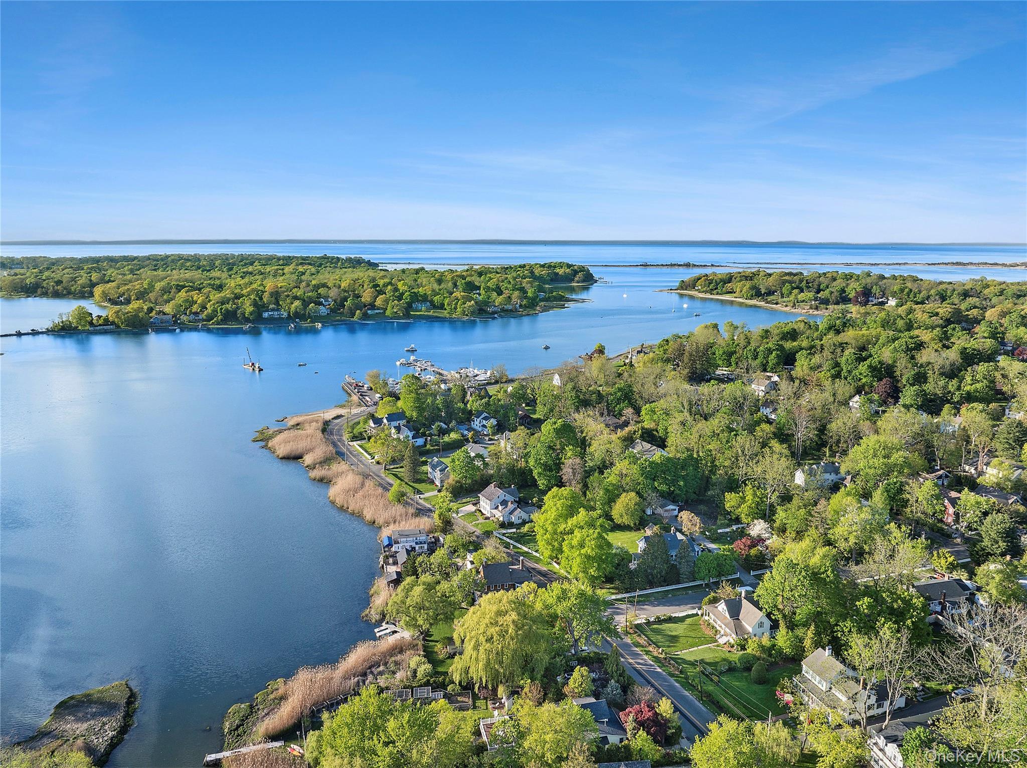 Single Family Shore Road  Suffolk County, NY 11733, MLS-994993-40