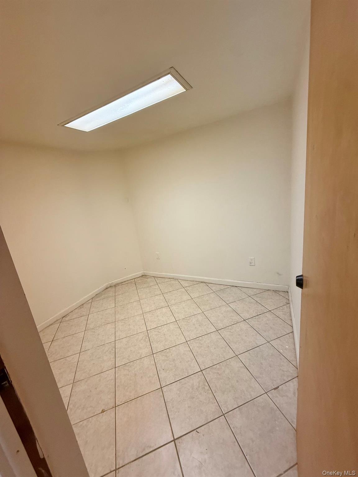 Single Family 20th Avenue Queens, NY 11357, MLS-995001-14
