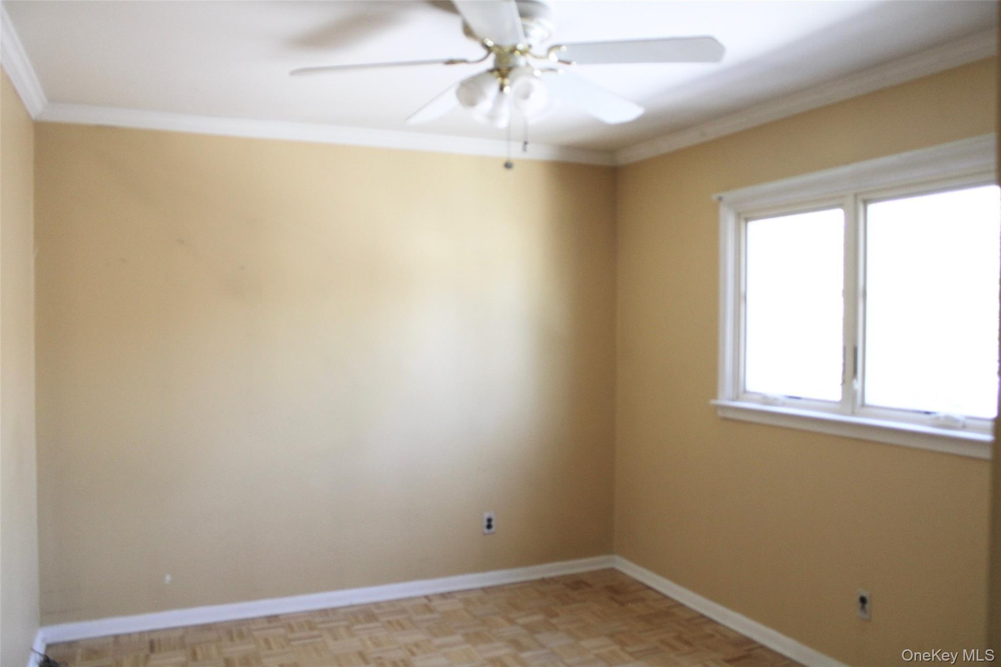 Single Family 20th Avenue Queens, NY 11357, MLS-995001-17