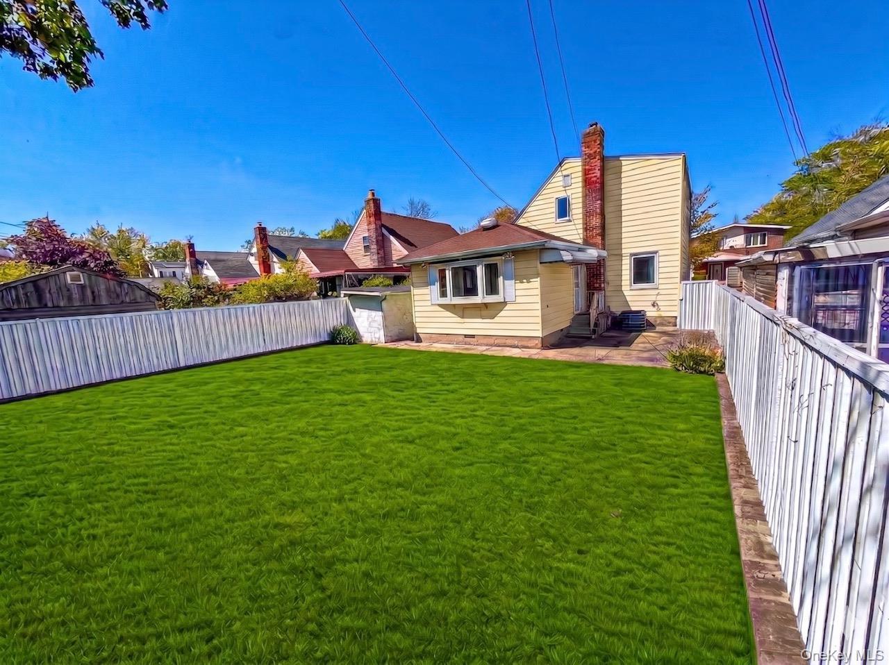 Single Family 20th Avenue Queens, NY 11357, MLS-995001-2
