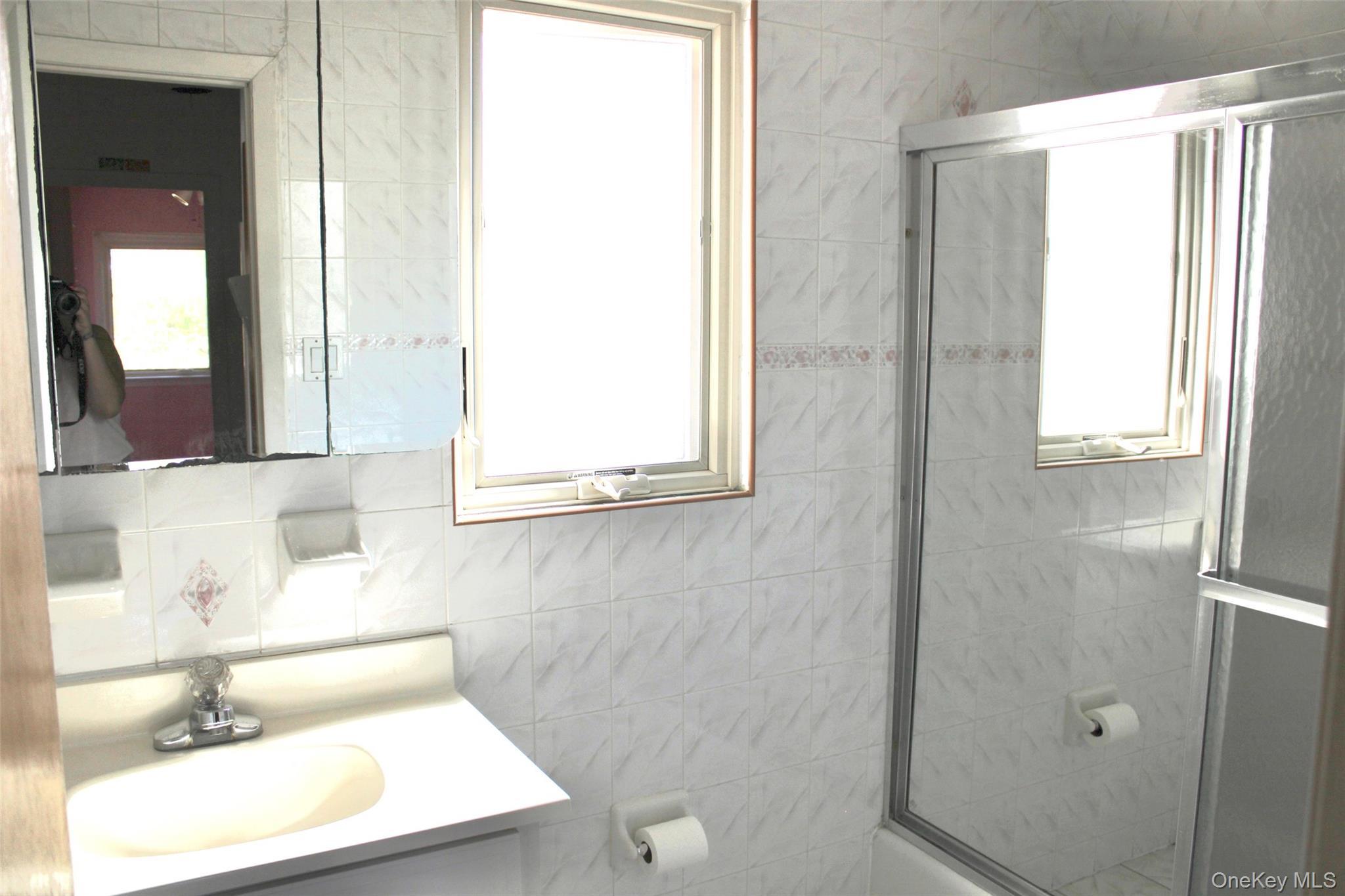 Single Family 20th Avenue  Queens, NY 11357, MLS-995001-20
