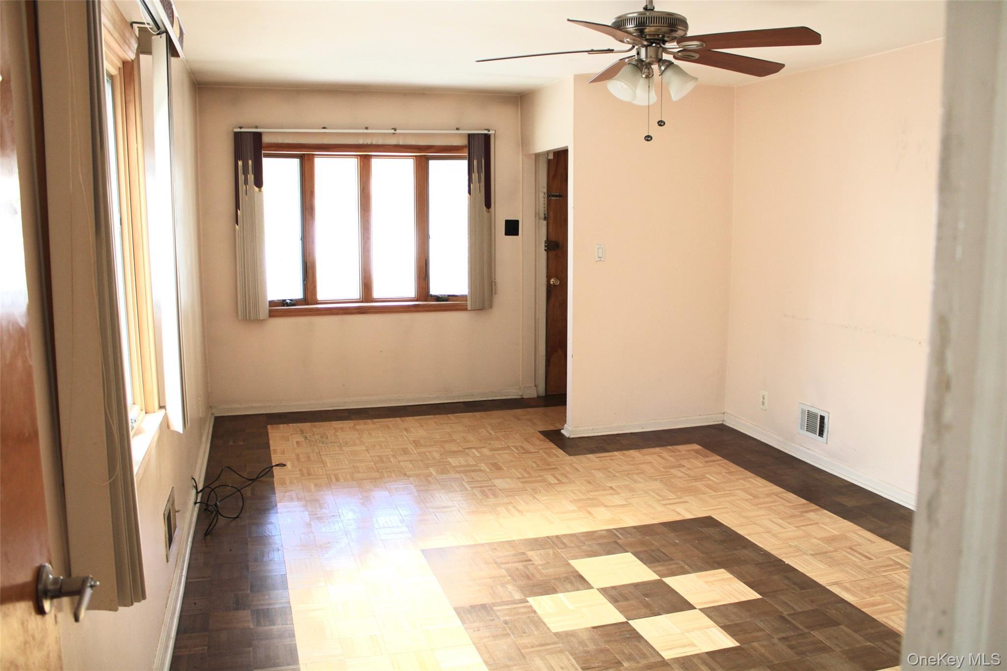 Single Family 20th Avenue Queens, NY 11357, MLS-995001-3