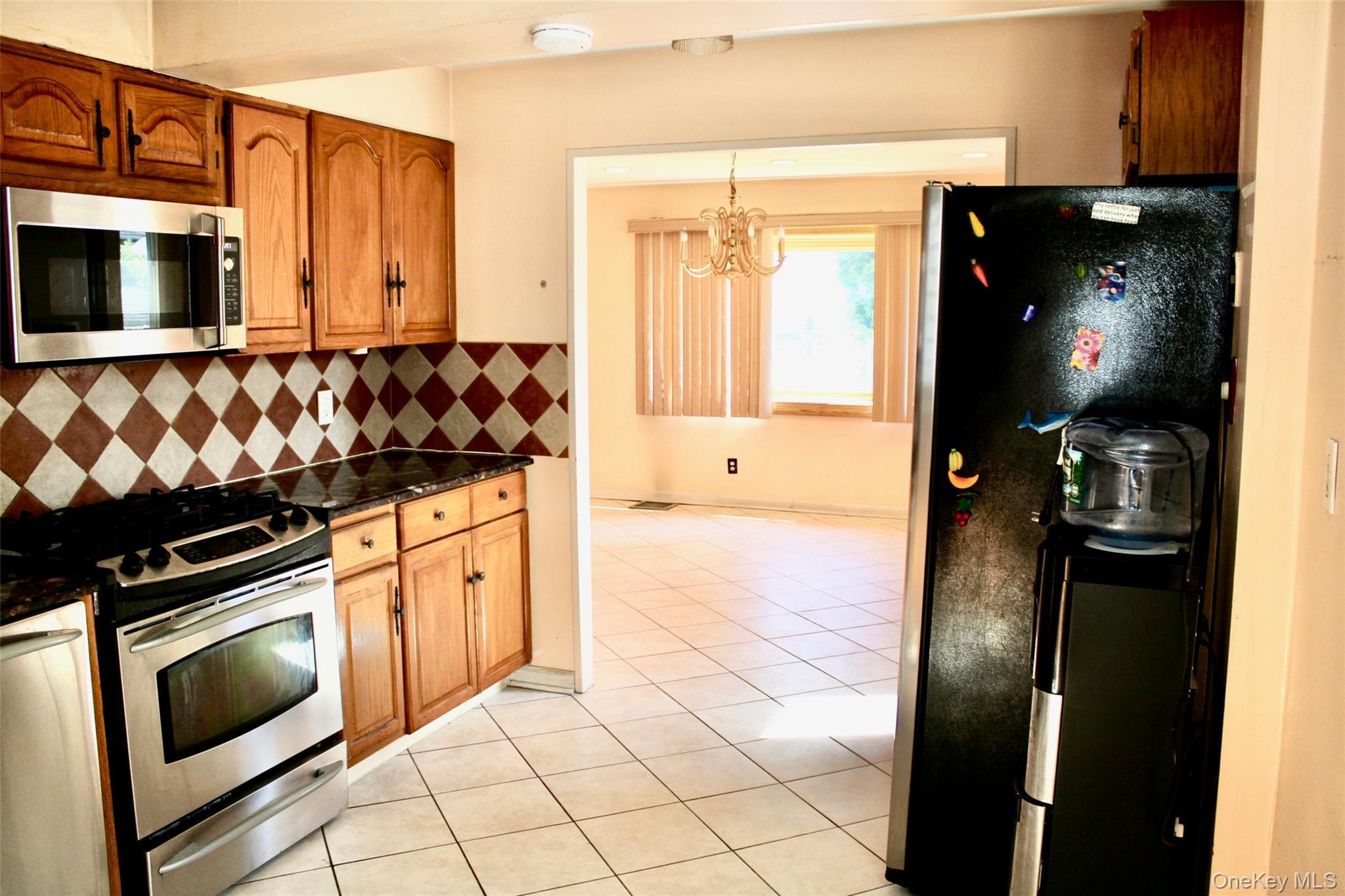 Single Family 20th Avenue Queens, NY 11357, MLS-995001-5