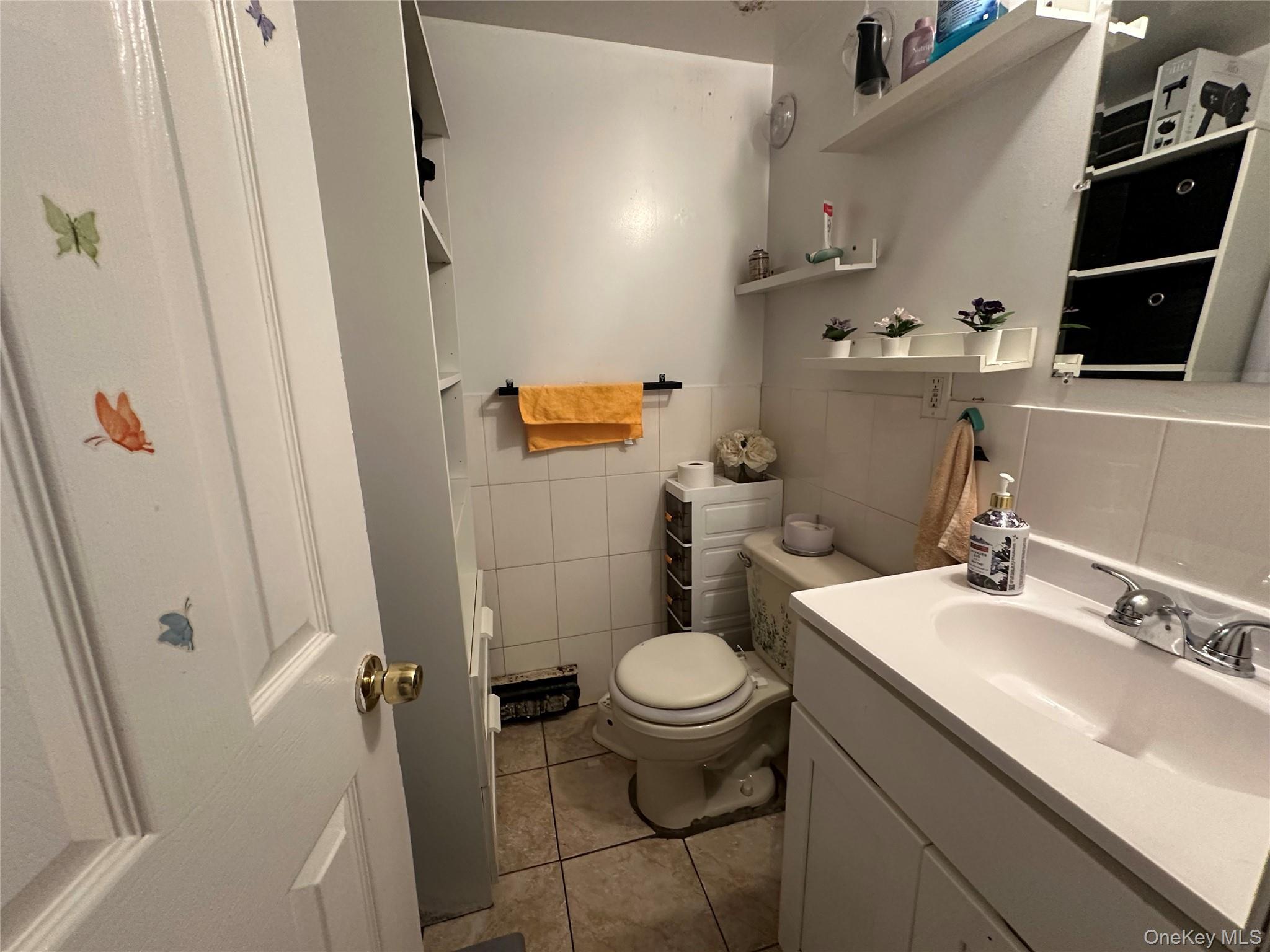 Single Family Britton Avenue  Queens, NY 11373, MLS-995004-16