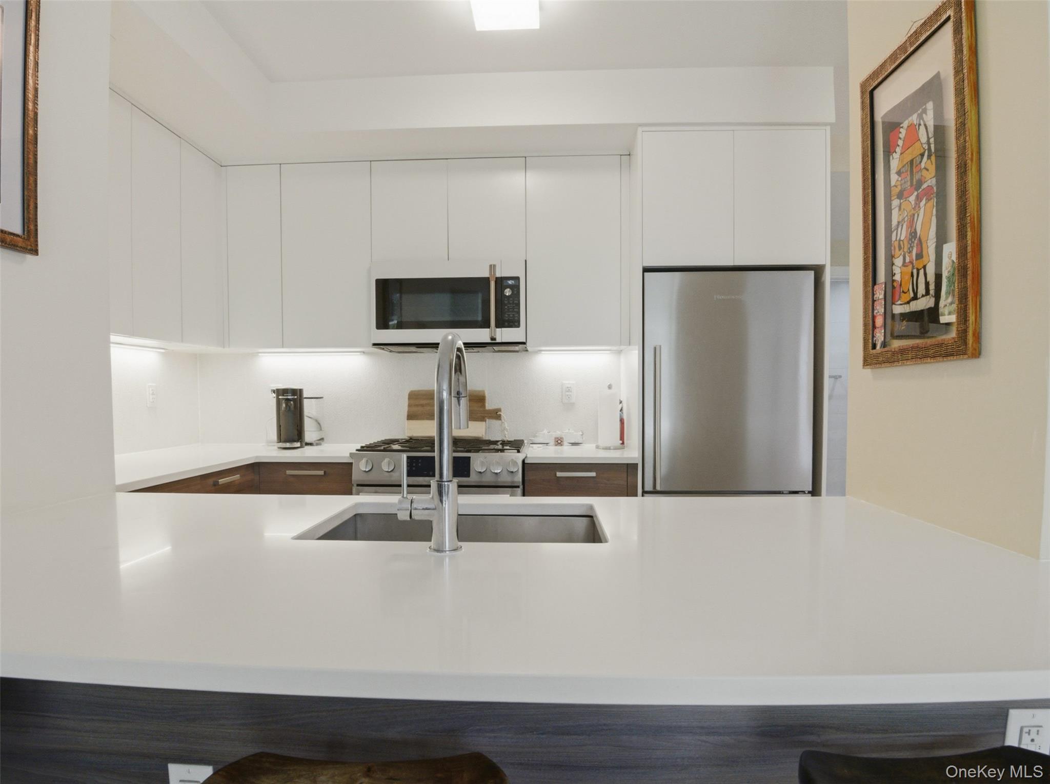 Condo Pinehurst  Manhattan, NY 10033, MLS-995018-15