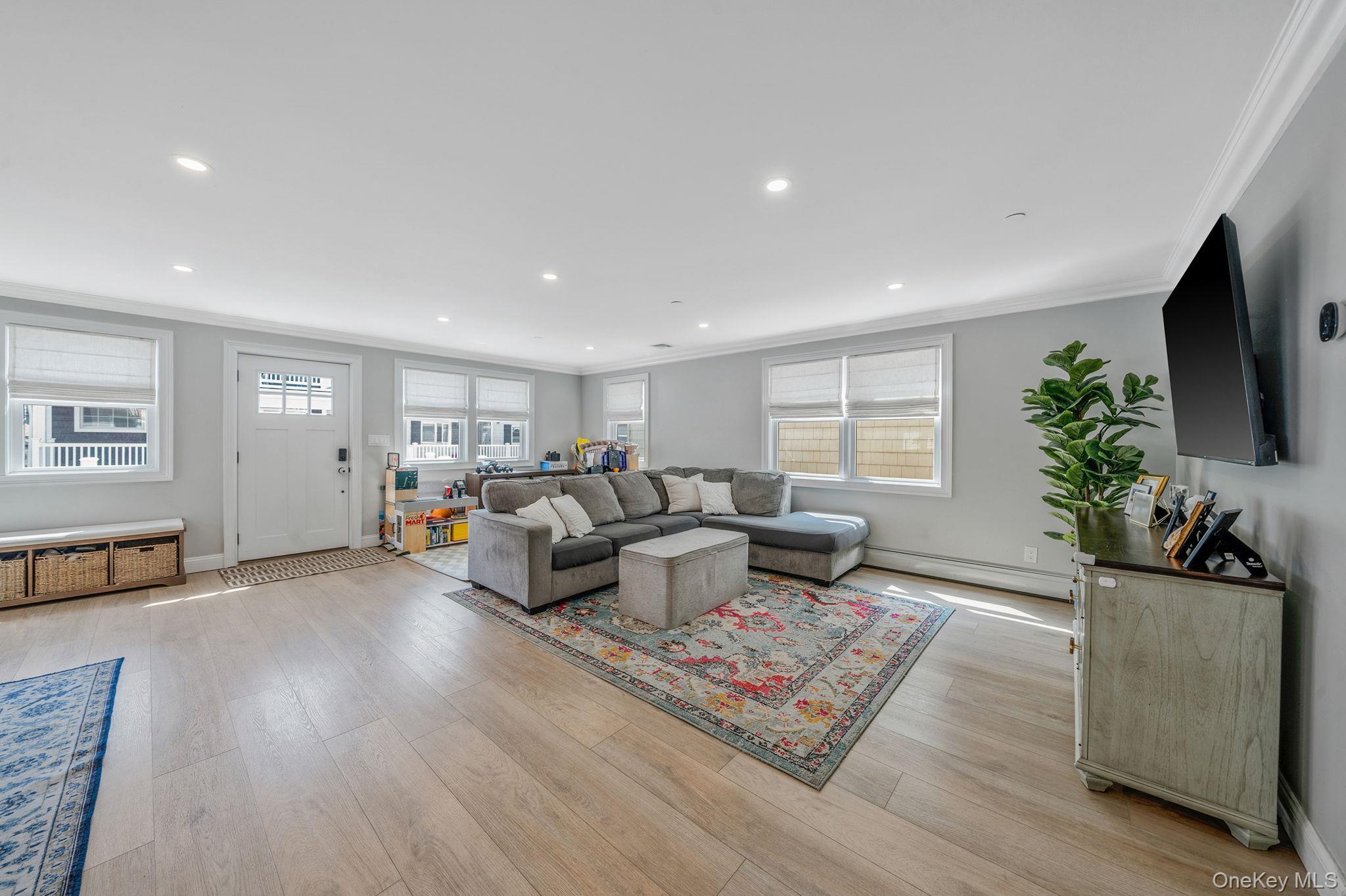 Single Family California Street  Nassau County, NY 11561, MLS-995022-6