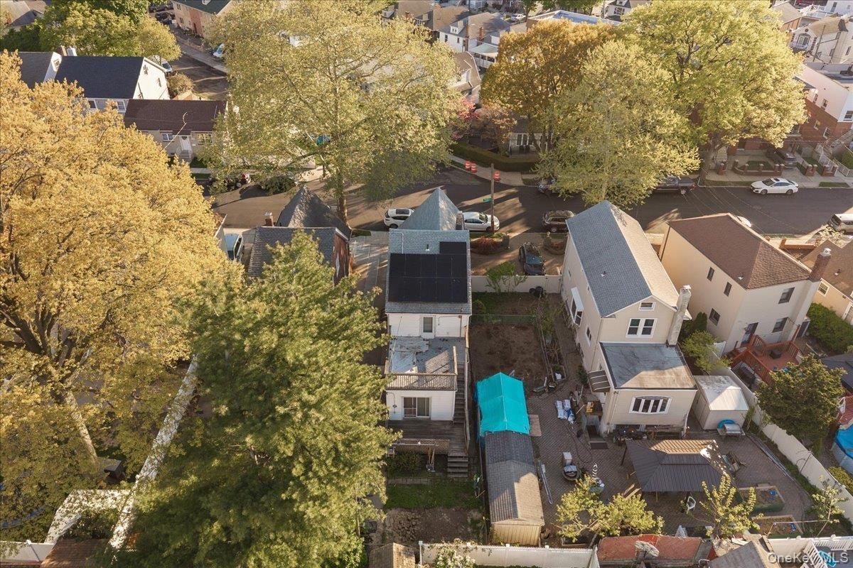 Single Family Waterbury  Bronx, NY 10465, MLS-995023-34