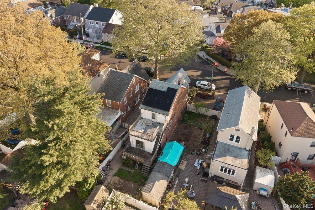 Single Family Waterbury  Bronx, NY 10465, MLS-995023-36