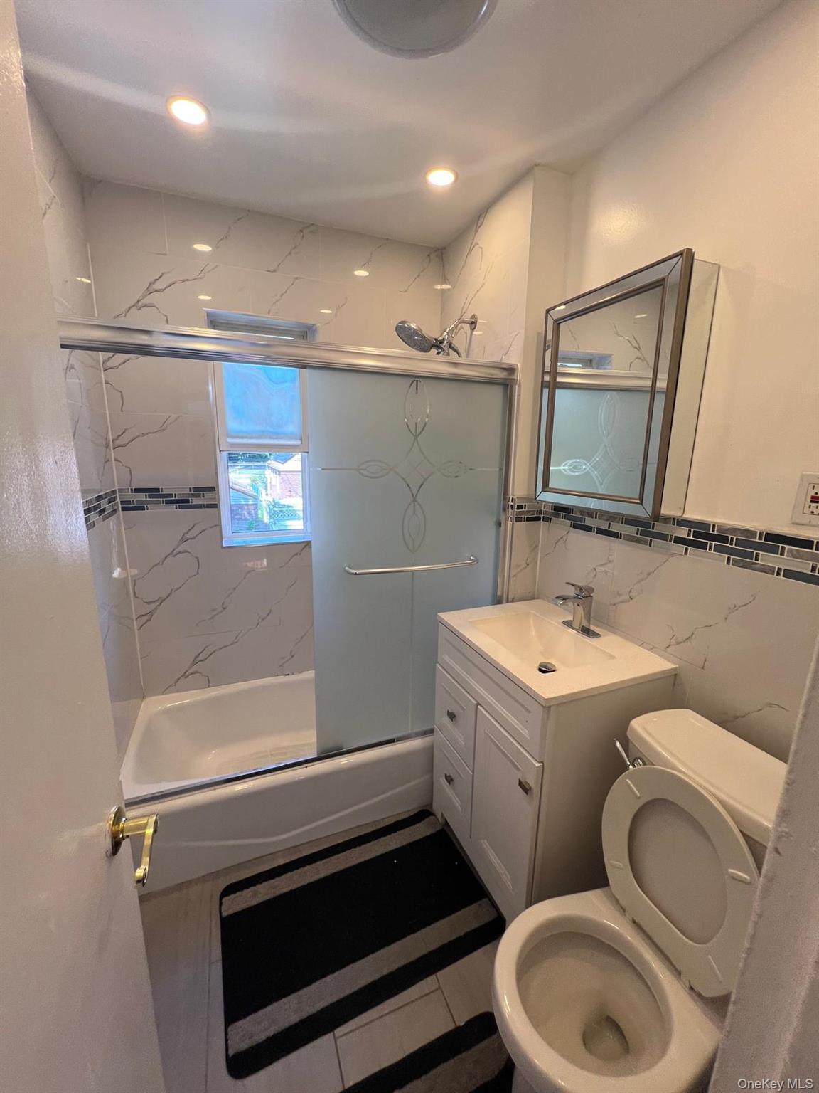 Single Family 225th Queens, NY 11411, MLS-995032-10