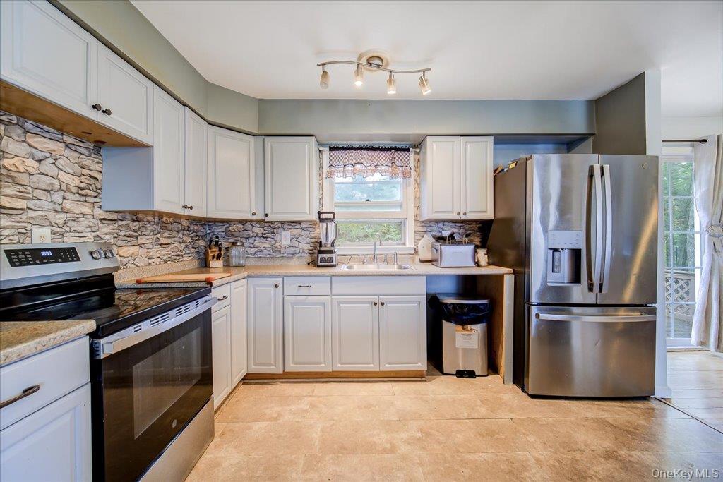 Single Family Chester Street Sullivan County, NY 12775, MLS-995033-11