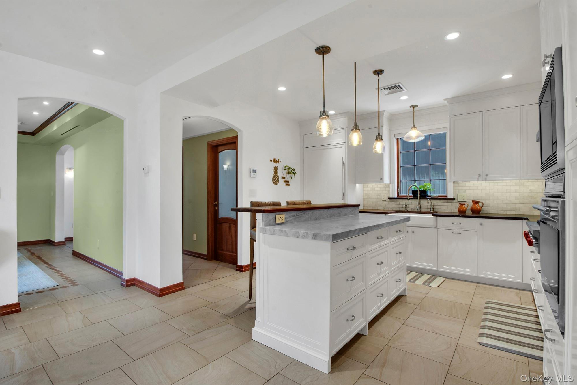 Single Family 11th Avenue Queens, NY 11357, MLS-995044-12