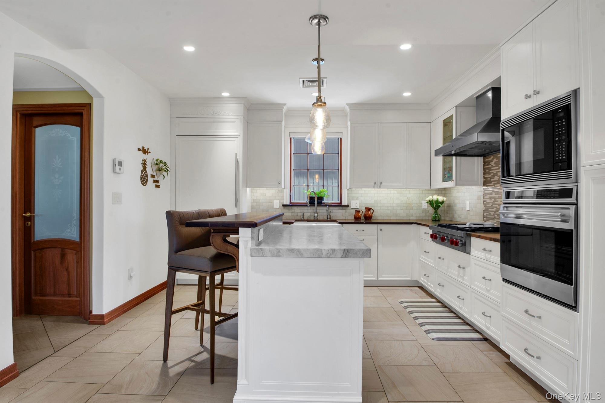 Single Family 11th Avenue Queens, NY 11357, MLS-995044-13