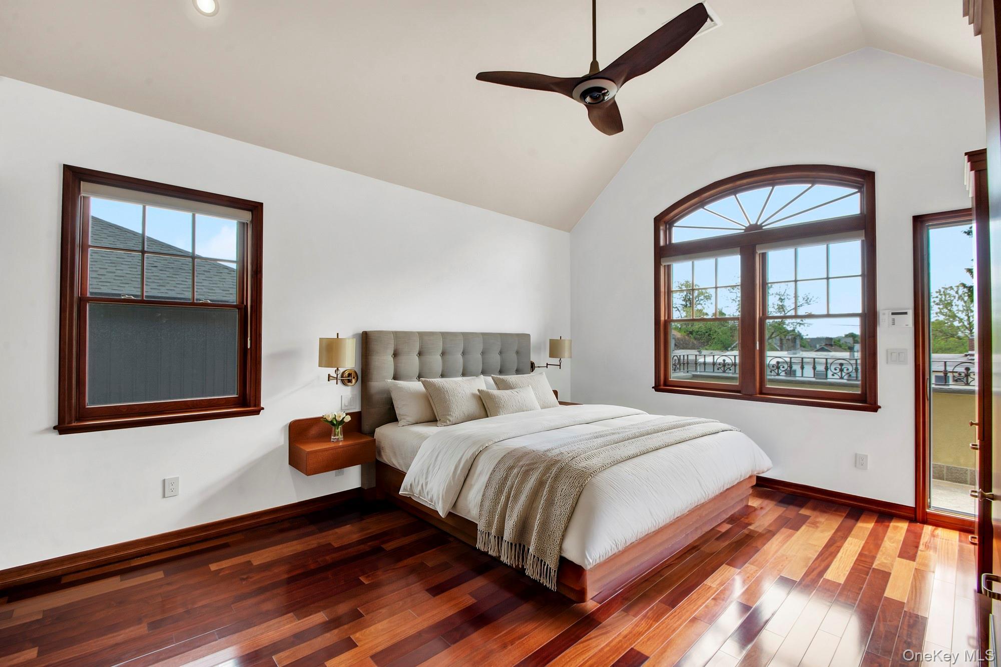 Single Family 11th Avenue Queens, NY 11357, MLS-995044-23