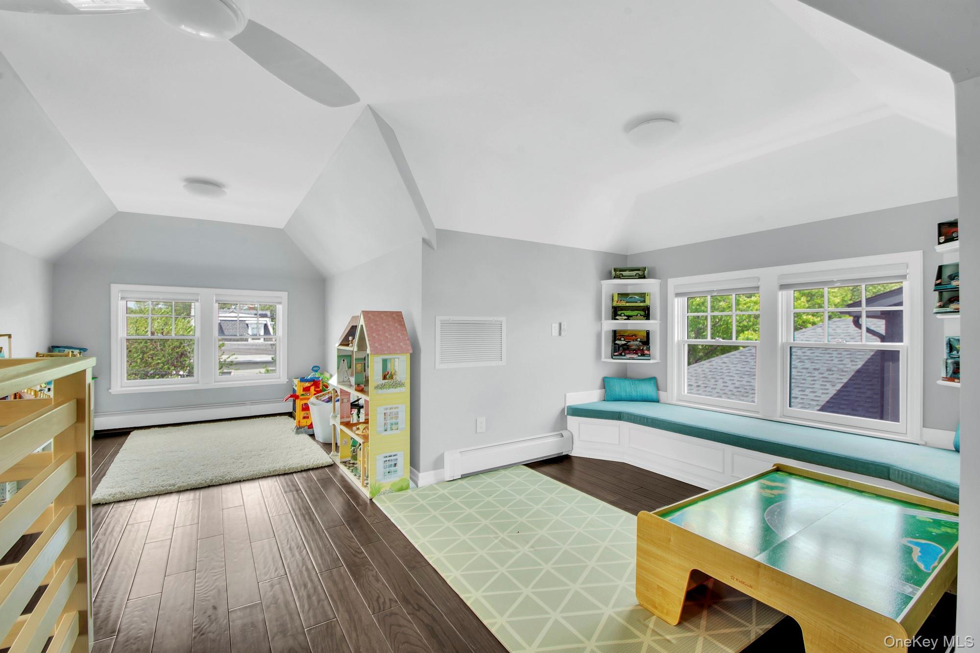 Single Family 11th Avenue Queens, NY 11357, MLS-995044-31
