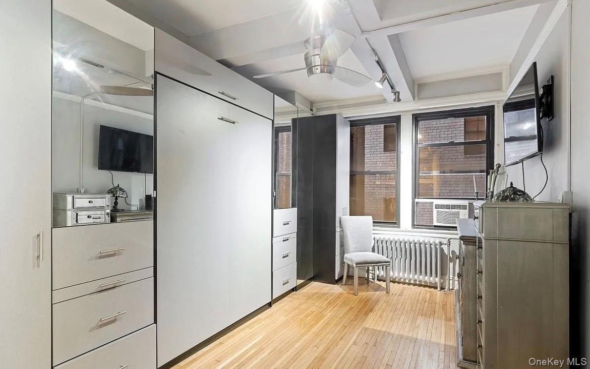 Coop W 57th Street  Manhattan, NY 10019, MLS-995045-2