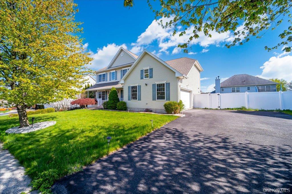 Single Family Colonial Drive  Orange County, NY 12553, MLS-995059-3