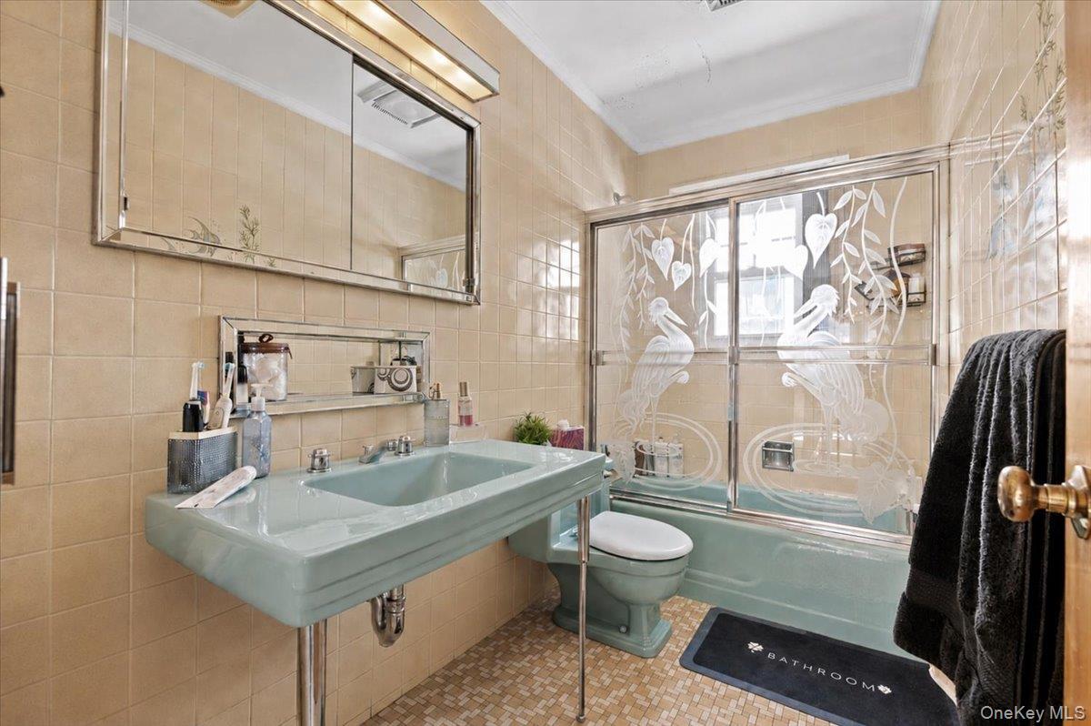 Single Family Dalny Road Queens, NY 11432, MLS-995096-16