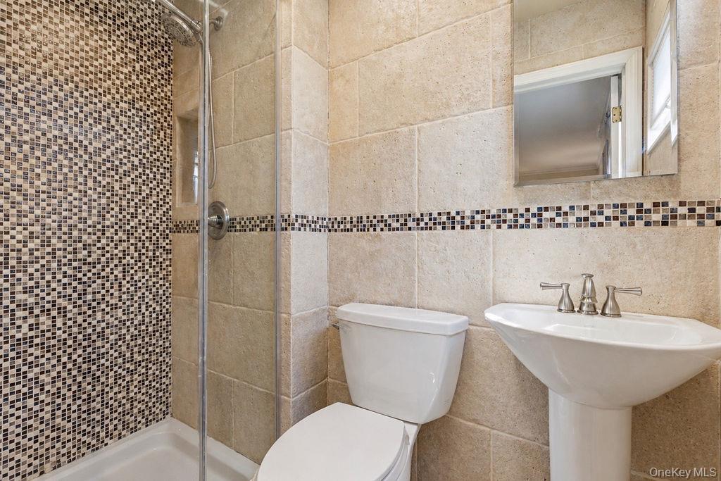 Single Family 160th Avenue Queens, NY 11414, MLS-995103-18