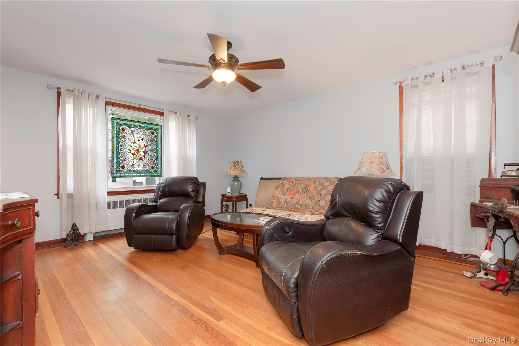 Single Family Fordham Bronx, NY 10464, MLS-995155-10