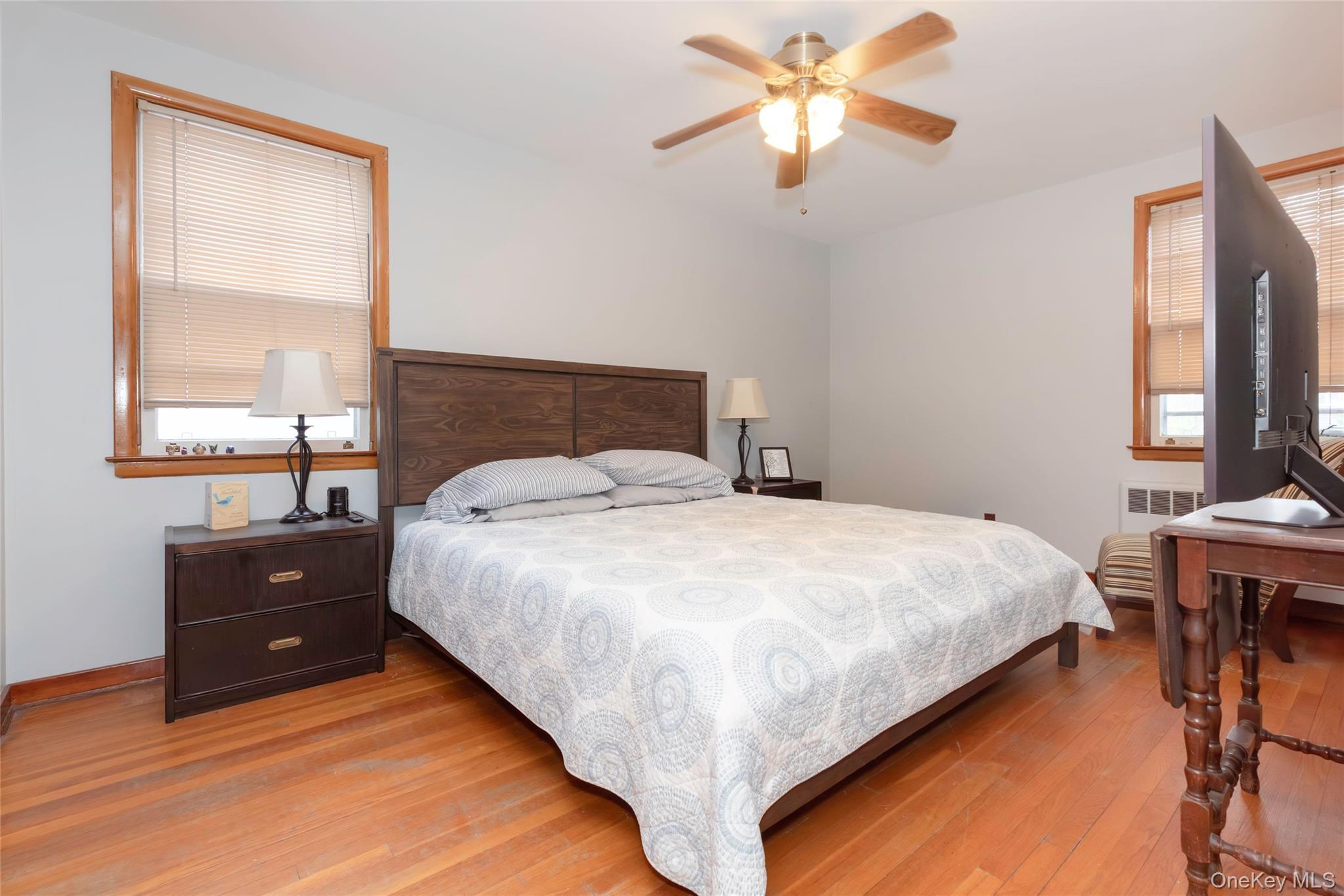 Single Family Fordham Bronx, NY 10464, MLS-995155-5