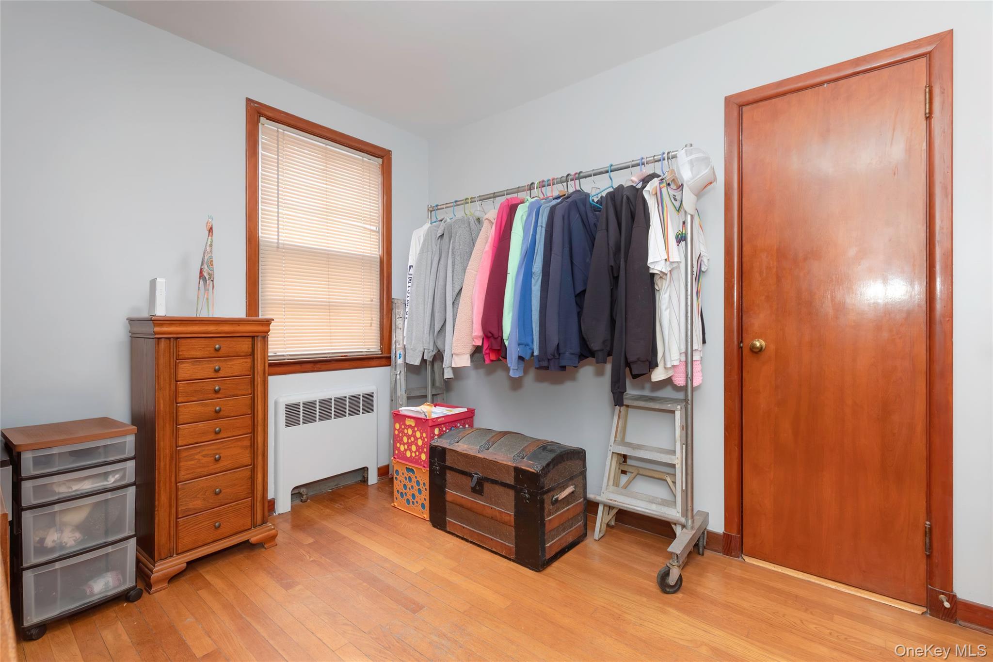 Single Family Fordham Bronx, NY 10464, MLS-995155-7