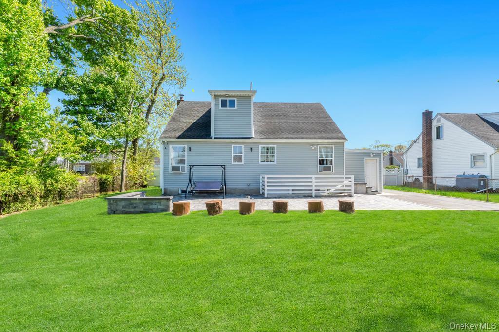 Single Family N Rutherford Avenue  Nassau County, NY 11758, MLS-995177-30
