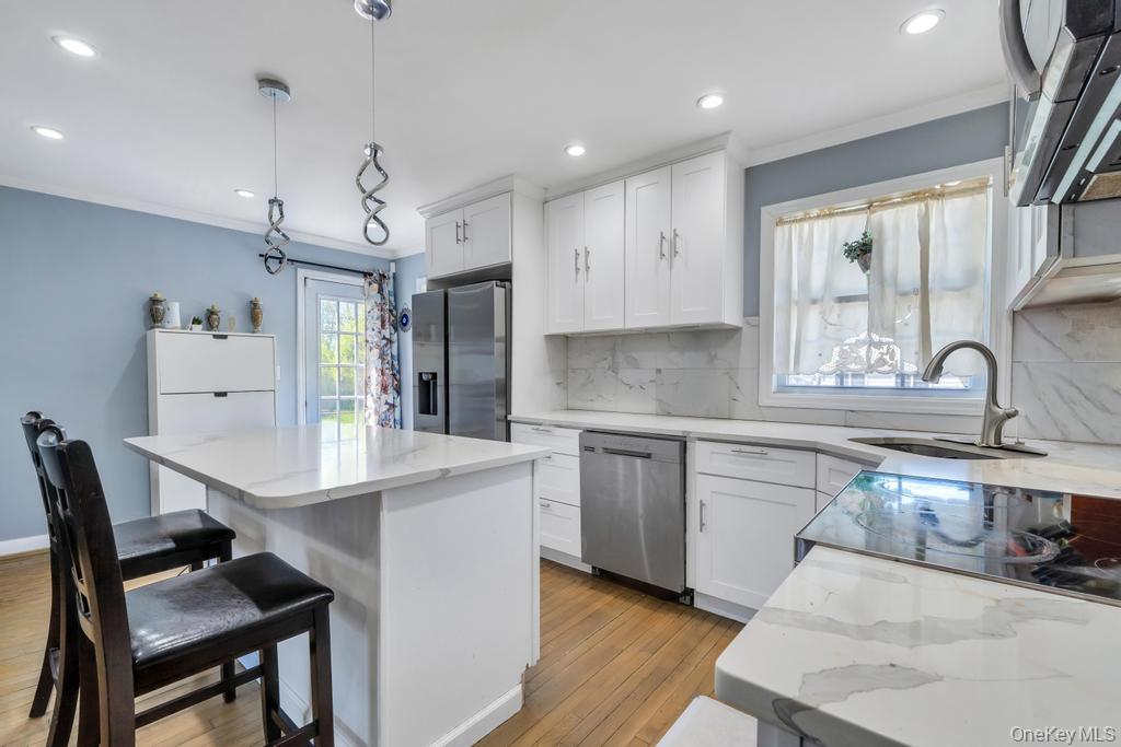 Single Family N Rutherford Avenue  Nassau County, NY 11758, MLS-995177-5