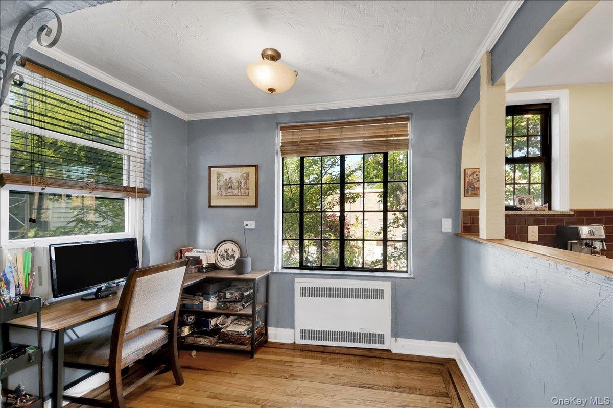 Single Family Tenbroeck  Bronx, NY 10461, MLS-995180-10