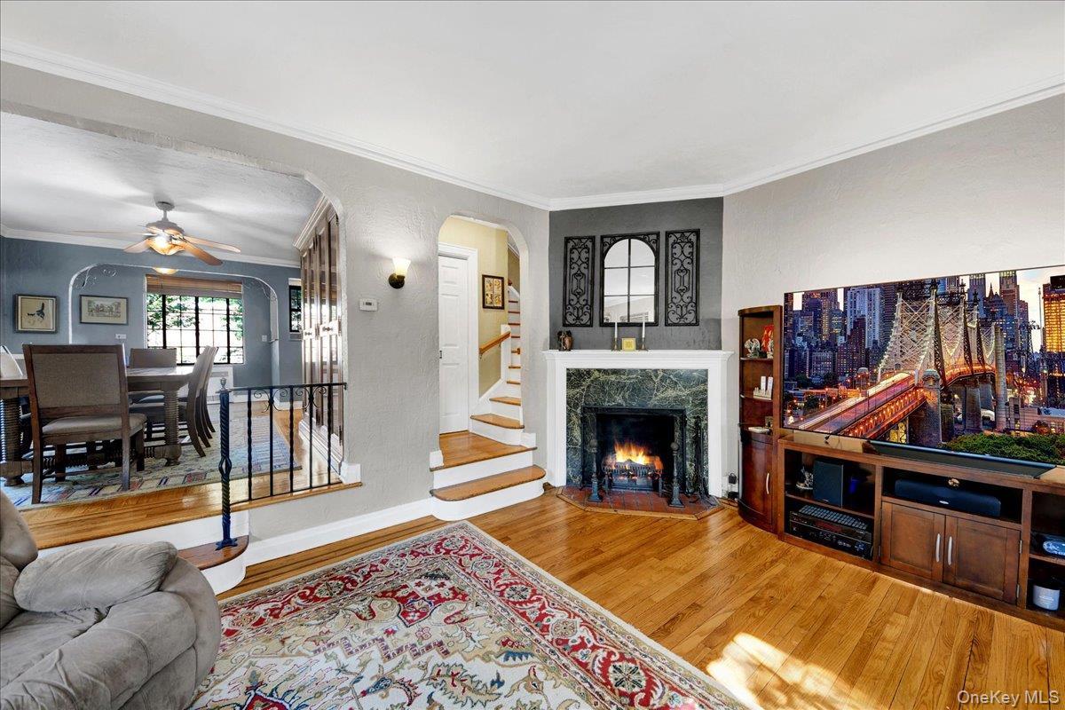 Single Family Tenbroeck  Bronx, NY 10461, MLS-995180-5