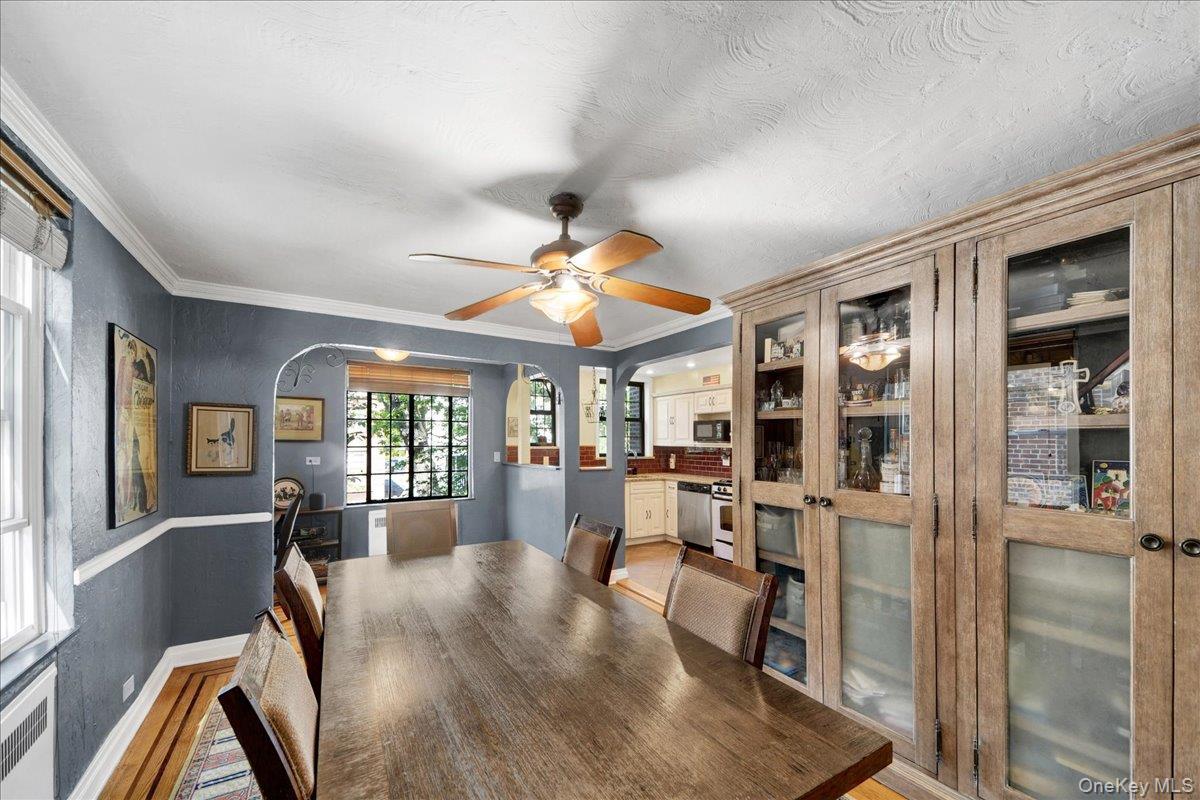 Single Family Tenbroeck  Bronx, NY 10461, MLS-995180-8