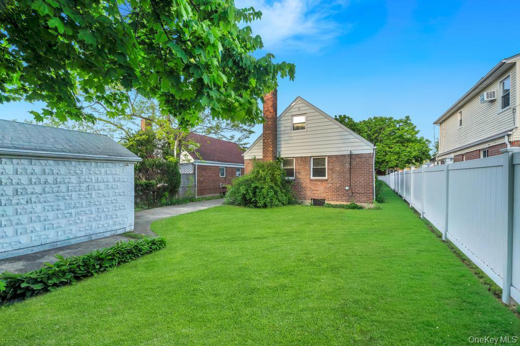 Single Family 257th Queens, NY 11004, MLS-995202-27