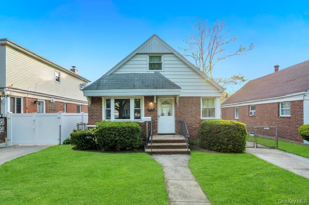 Single Family 257th Queens, NY 11004, MLS-995202-3