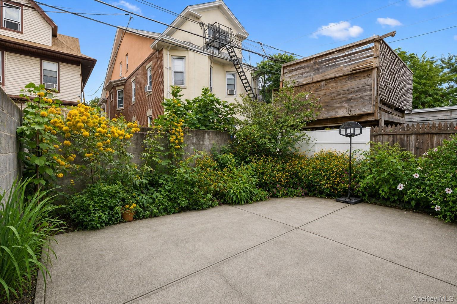 Single Family Ashford Street  Brooklyn, NY 11207, MLS-995236-3