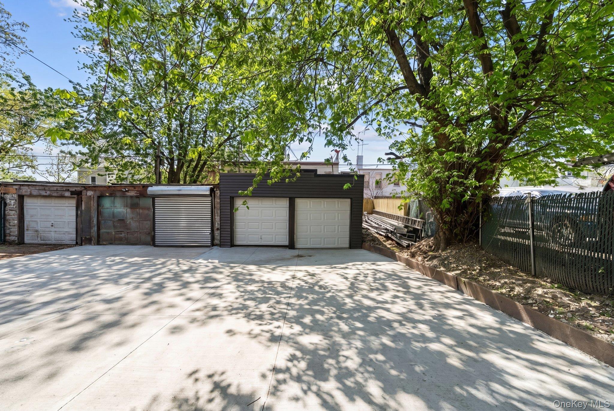 Single Family Sunnyside  Brooklyn, NY 11207, MLS-995244-15