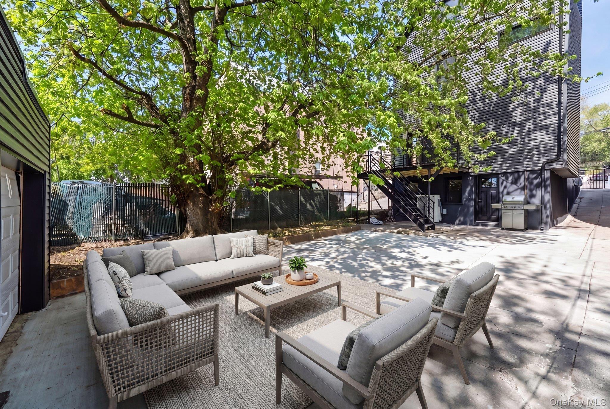 Single Family Sunnyside  Brooklyn, NY 11207, MLS-995244-16