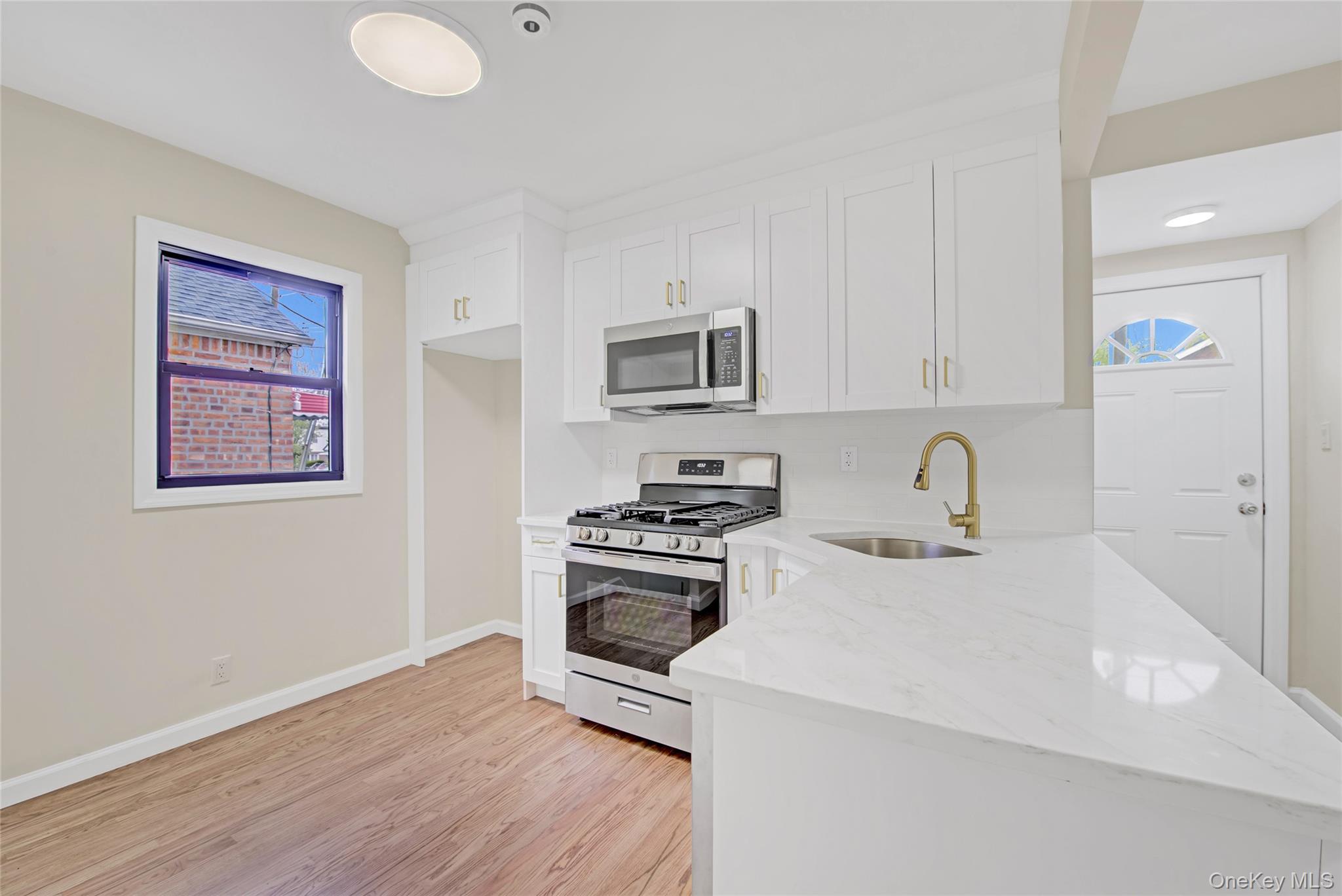 Single Family 114th Road Queens, NY 11411, MLS-995268-5