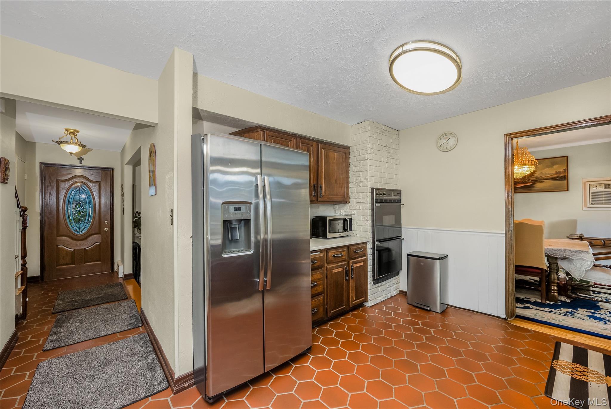 Single Family Leanore  Suffolk County, NY 11735, MLS-995273-10