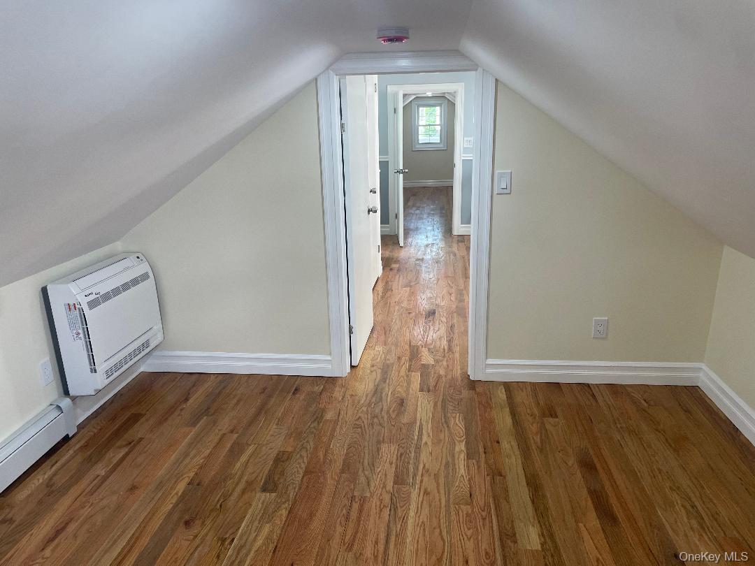 Single Family Clarence Bronx, NY 10465, MLS-995287-27