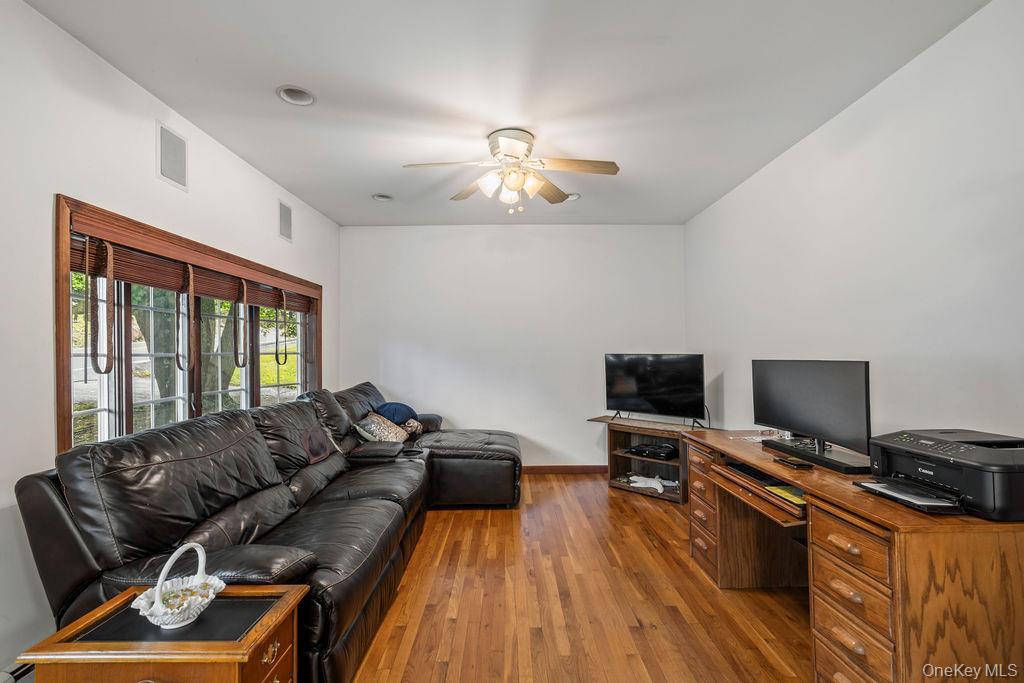 Single Family Seven Springs Mountain Road Orange County, NY 10950, MLS-995300-4
